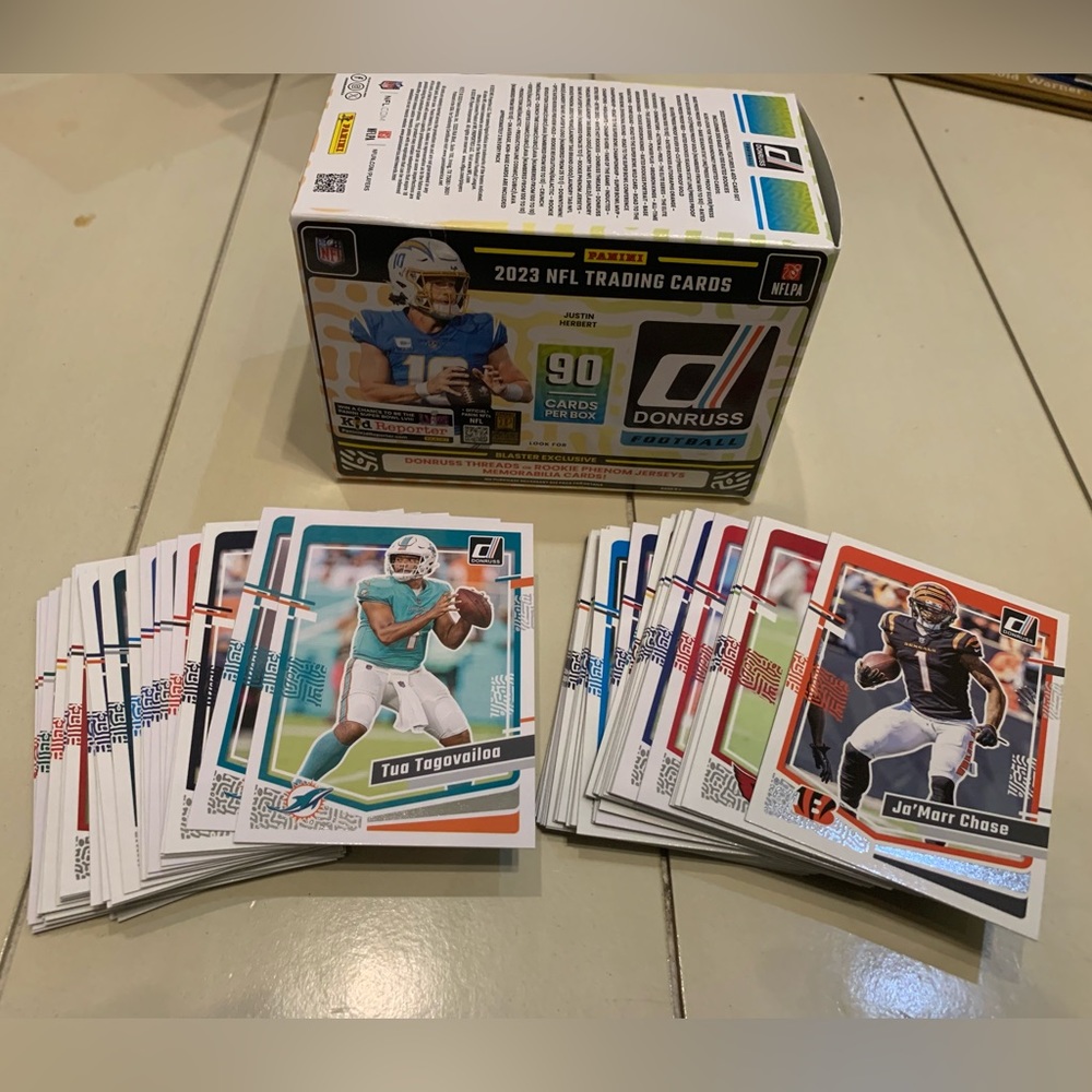 Donruss 2023 Blaster Box Base Stack